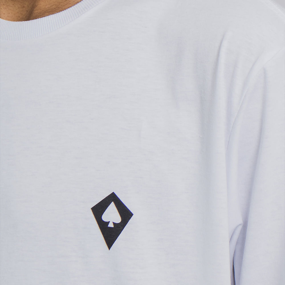 Camiseta Regular Mcd Classic Espada