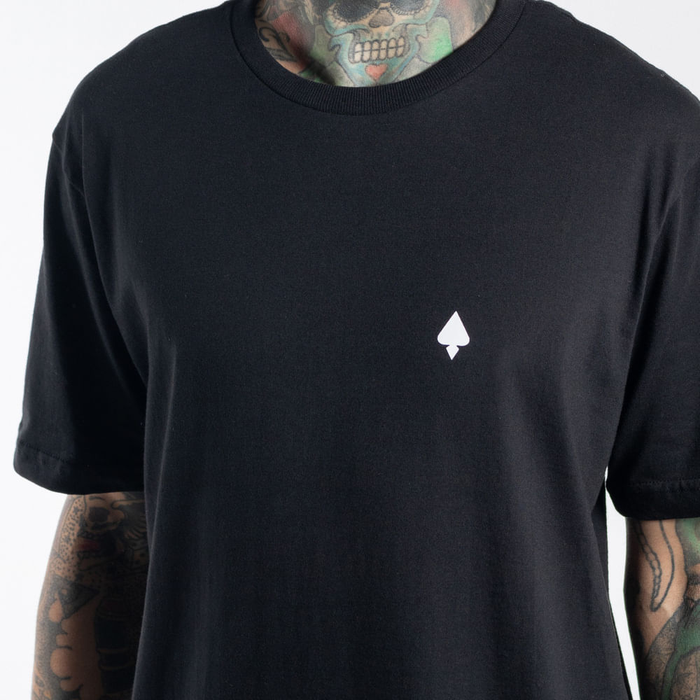 Camiseta Regular Mcd Classic Espada