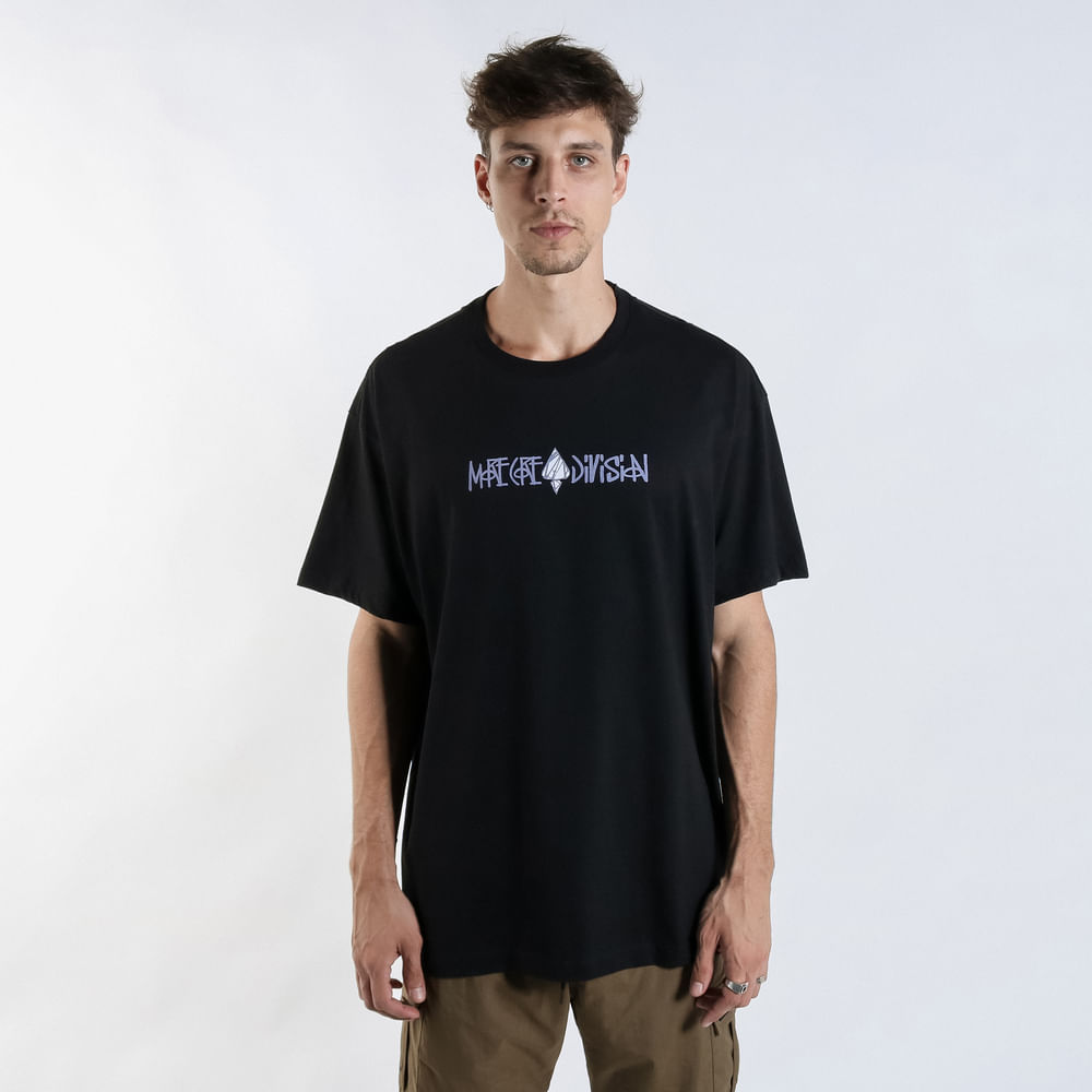 Camiseta Regular MCD Tag Type