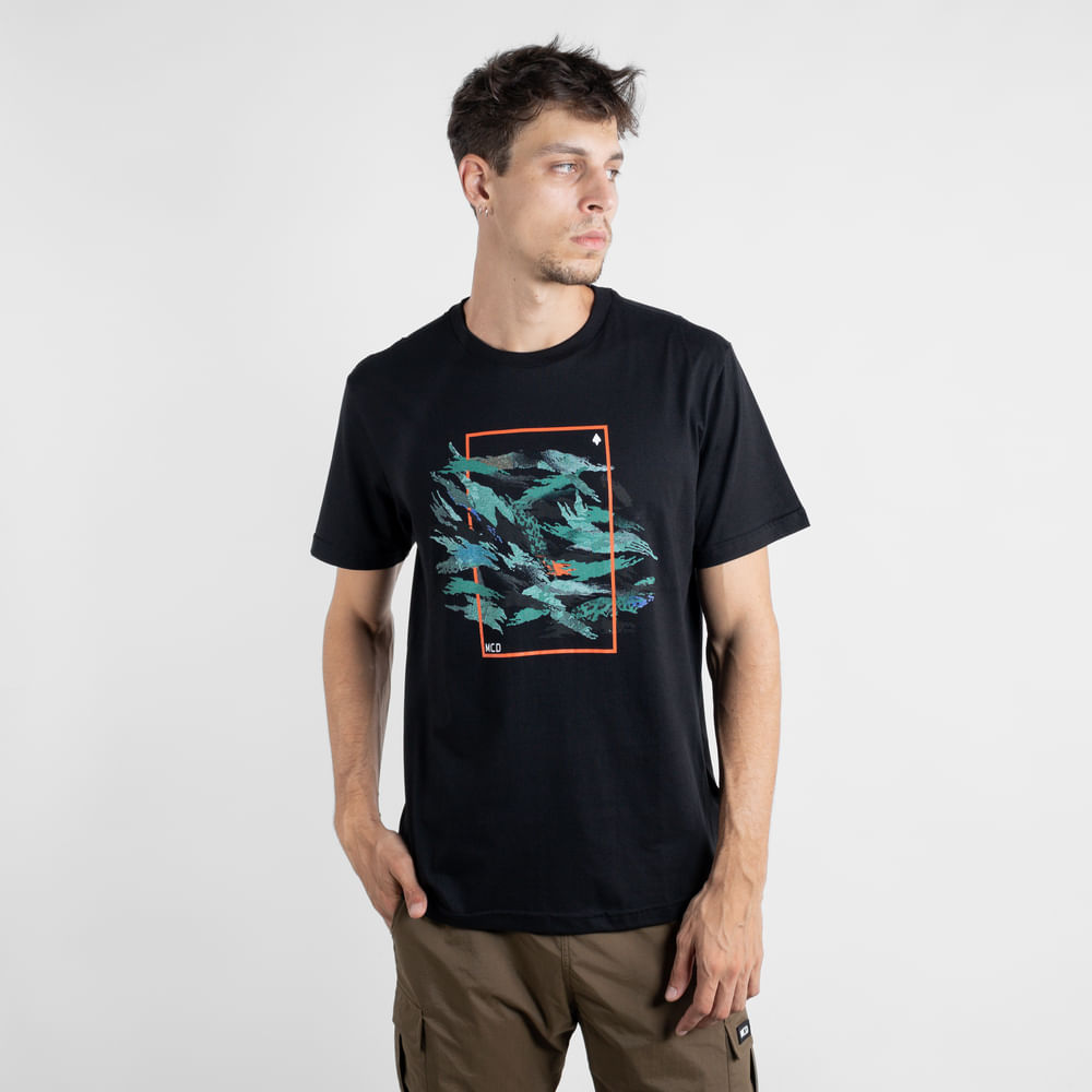 Camiseta Regular MCD Camuflado Quadrado