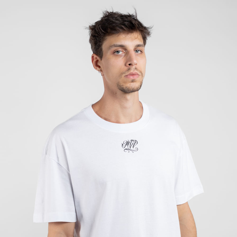 Camiseta Especial MCD New Box