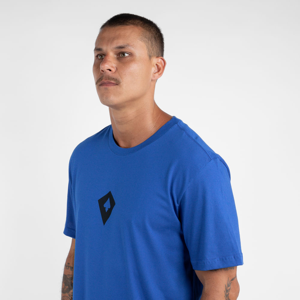 Camiseta Regular MCD Classic Pipa