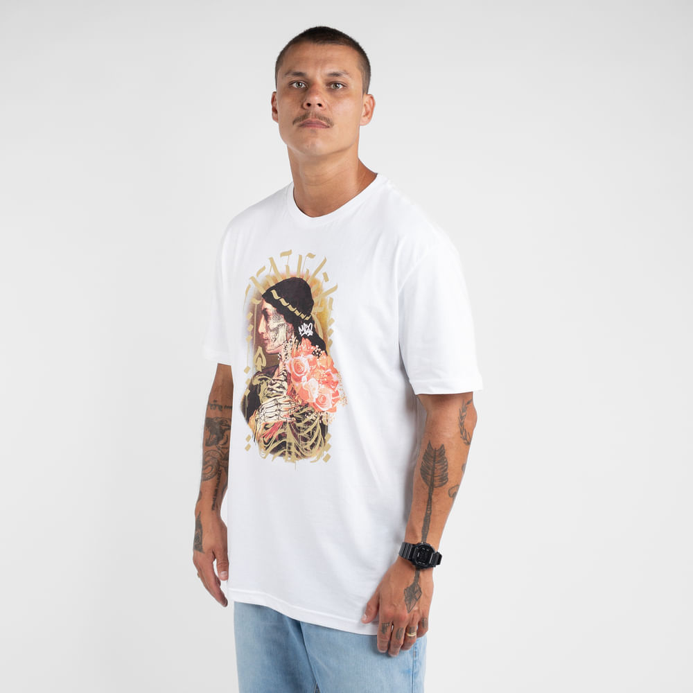 Camiseta Regular MCD Skull Santa
