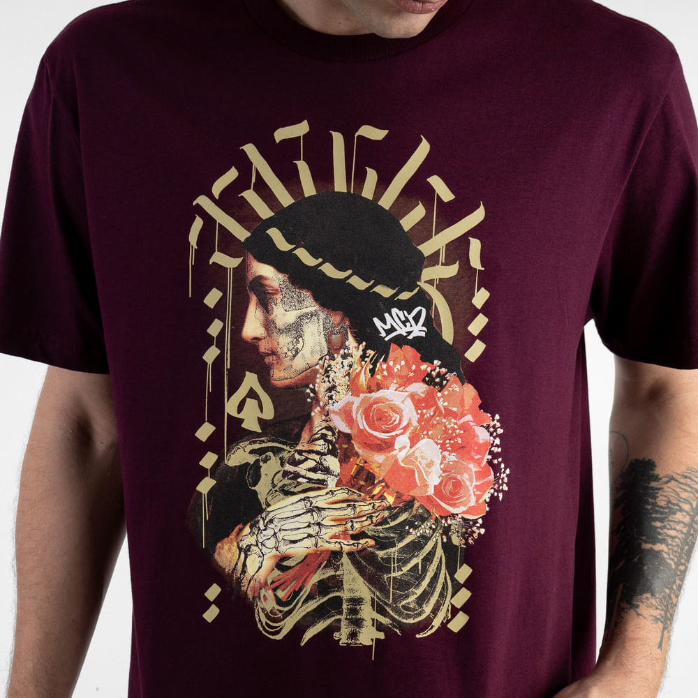 Camiseta Regular MCD Skull Santa