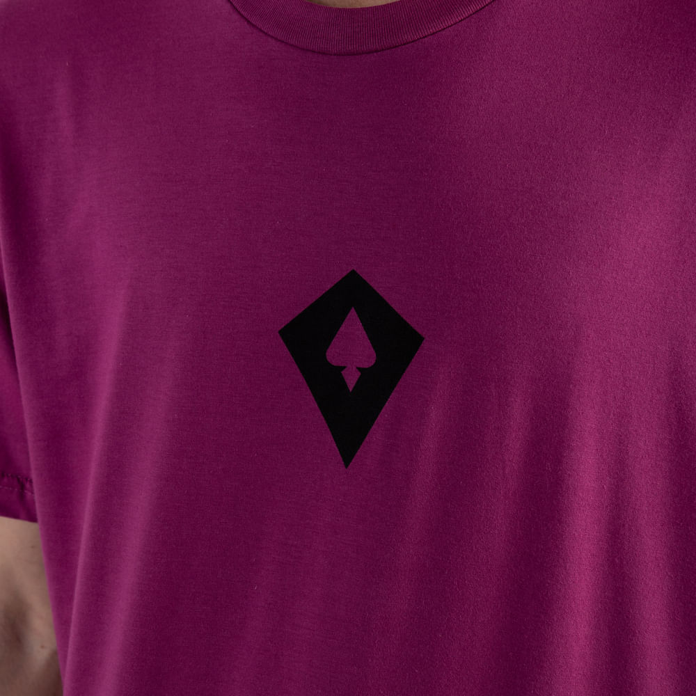 Camiseta Regular MCD Classic Pipa