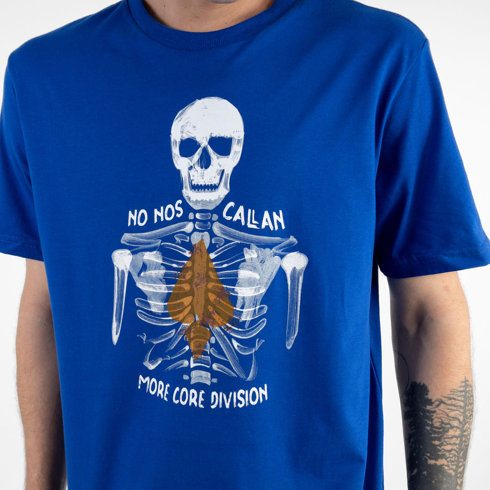Camiseta Regular MCD Esqueleto