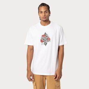 Camiseta Regular MCD Espada Rosas Correntes