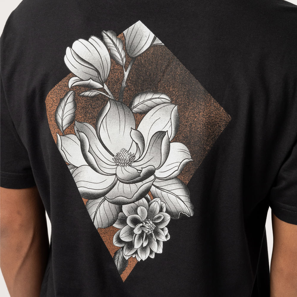Camiseta Regular MCD Pipa Magnólia