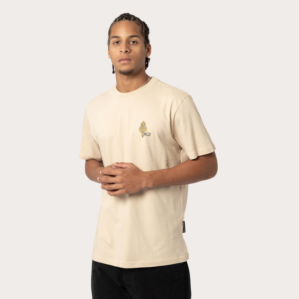 Camiseta Regular MCD Cachorro Folklore