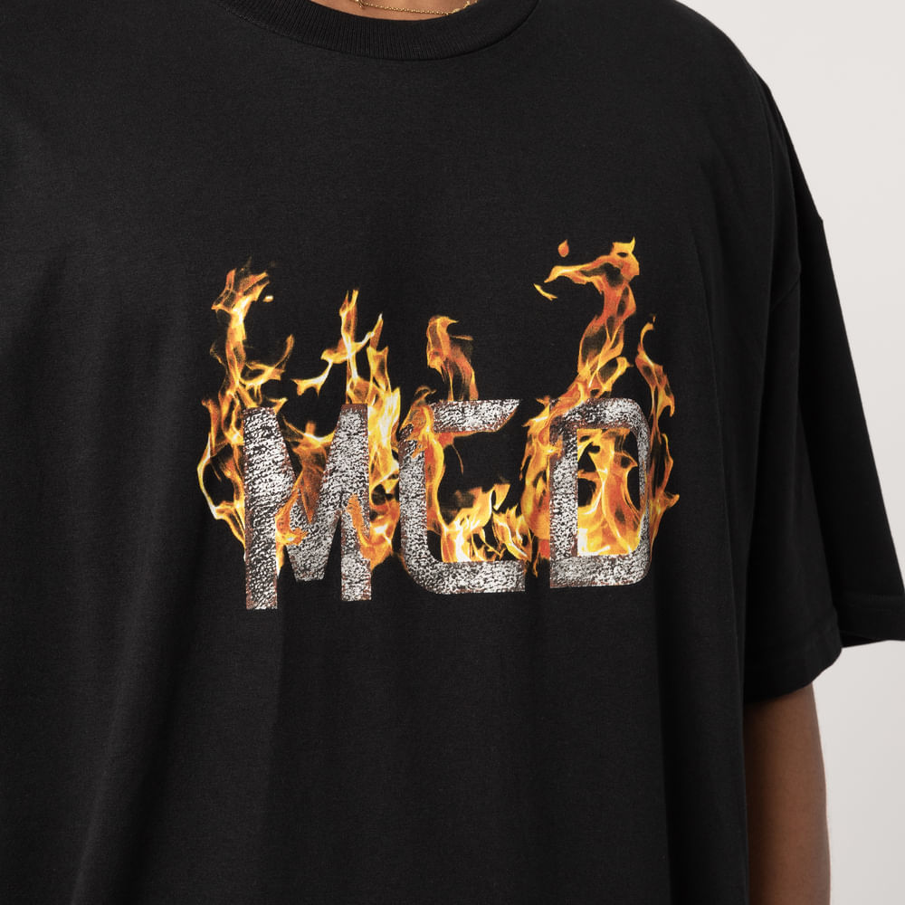 Camiseta Oversized MCD Fuego