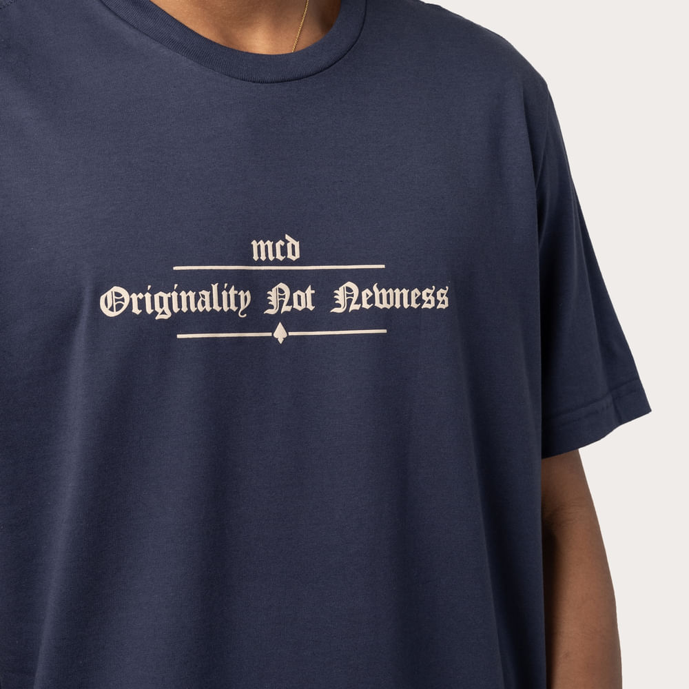 Camiseta Regular MCD Originality Not Newness