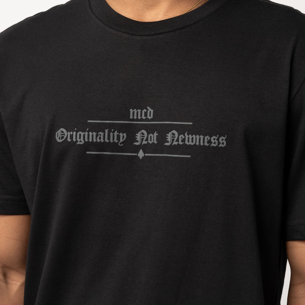 Camiseta Regular MCD Originality Not Newness