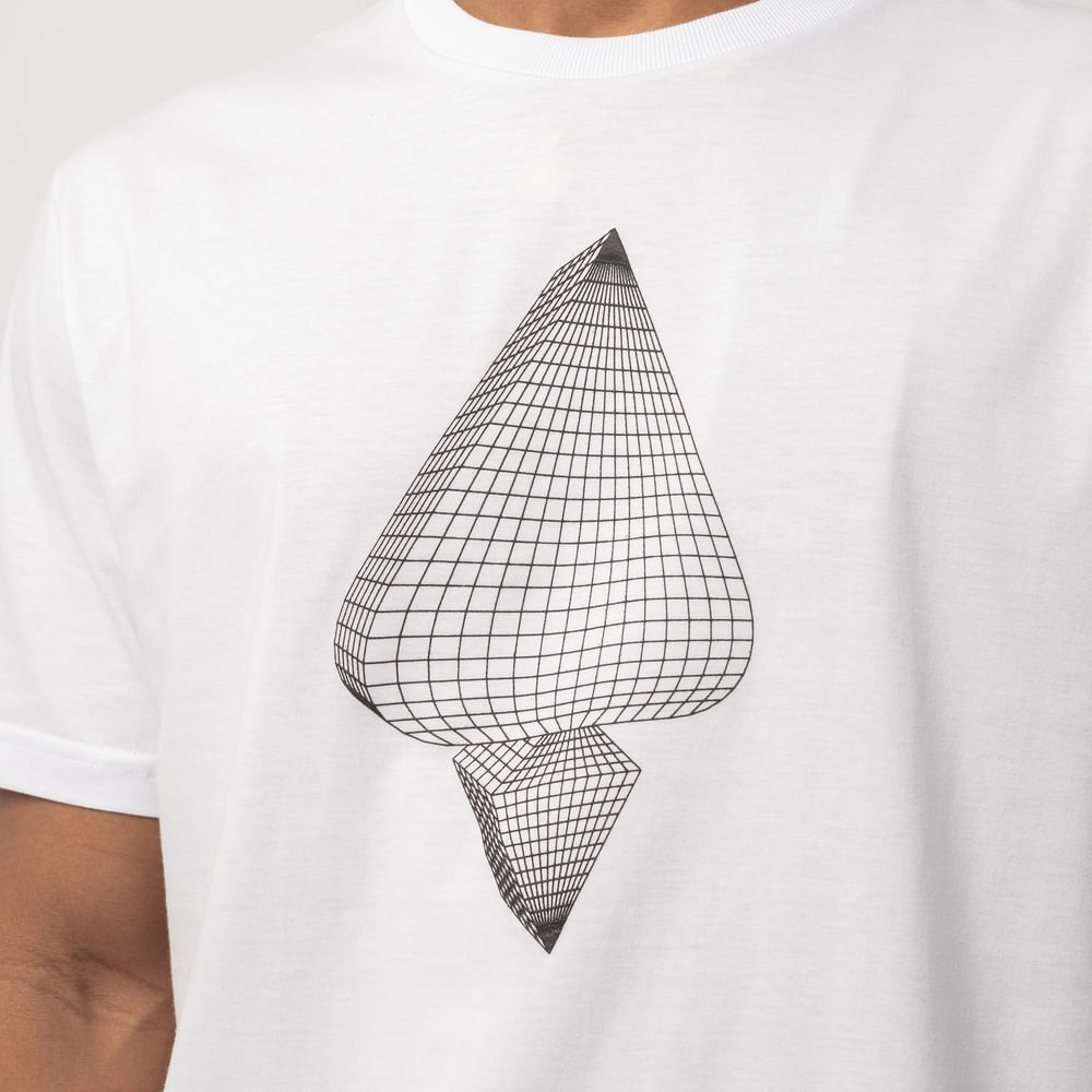 Camiseta Regular MCD Espada 3D
