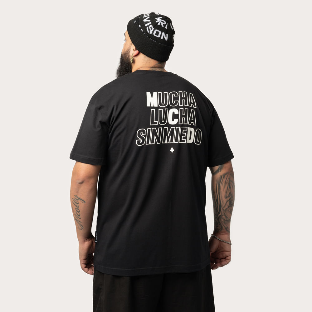 Camiseta Oversized MCD Mucha Lucha