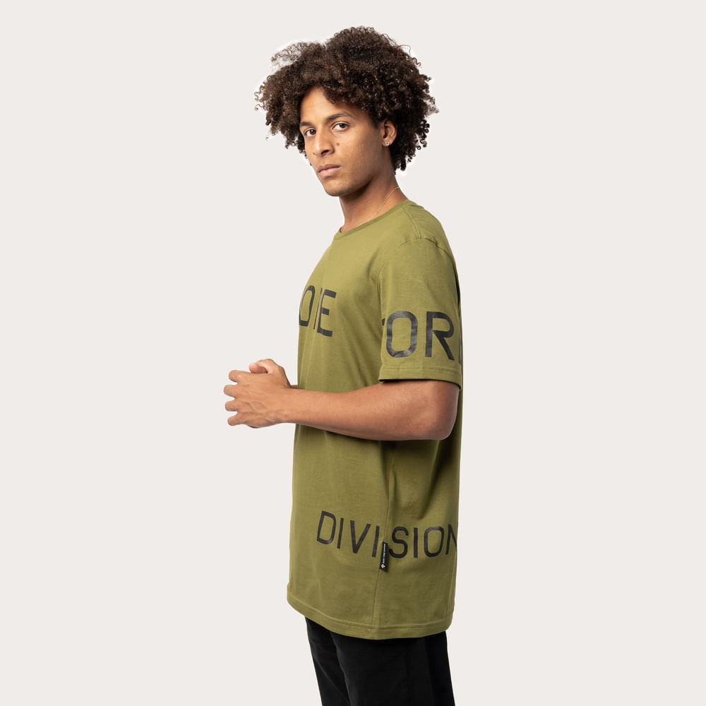 Camiseta Regular MCD More Core Division