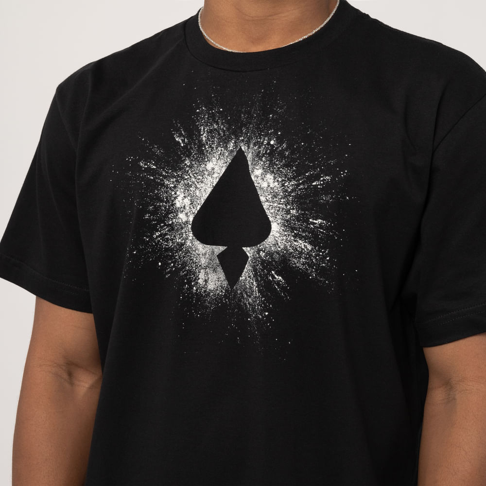Camiseta Regular MCD Dust Espada