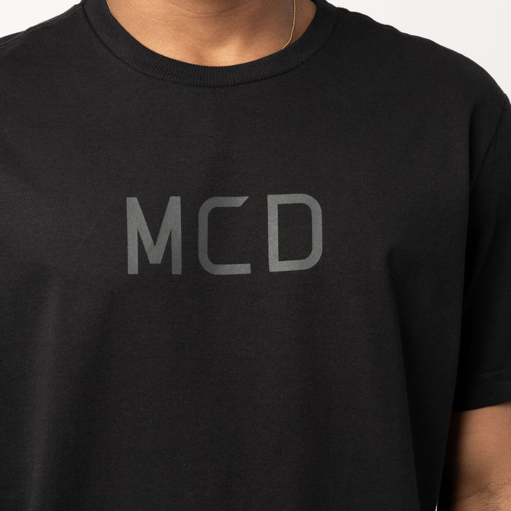 Camiseta Regular MCD Logomania