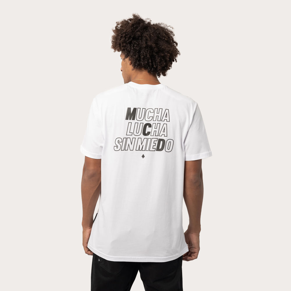 Camiseta Regular MCD Mucha Lucha