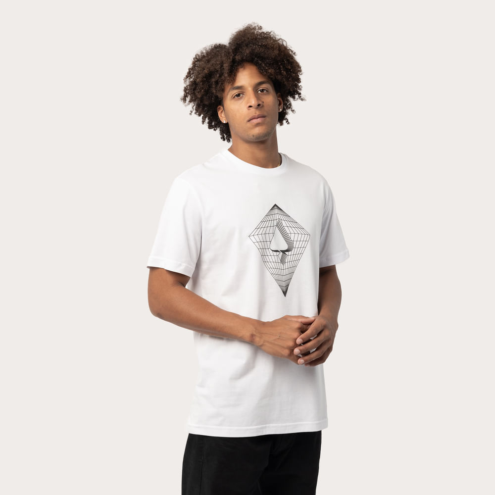 Camiseta Regular MCD Pipa 3d