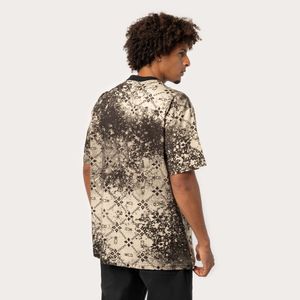 Camiseta Especial MCD Logomania