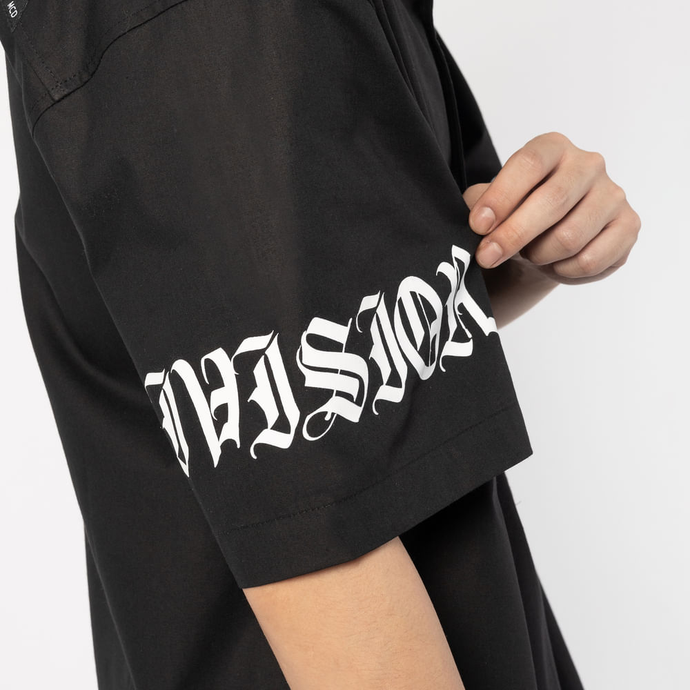Camisa Box Fit Caligraffiti