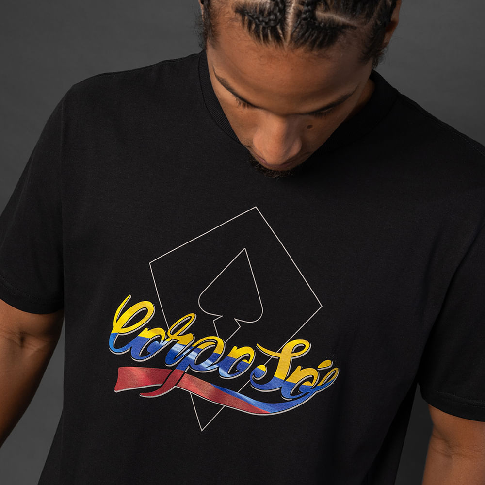 Camiseta Regular Corposó + MCD Pipa