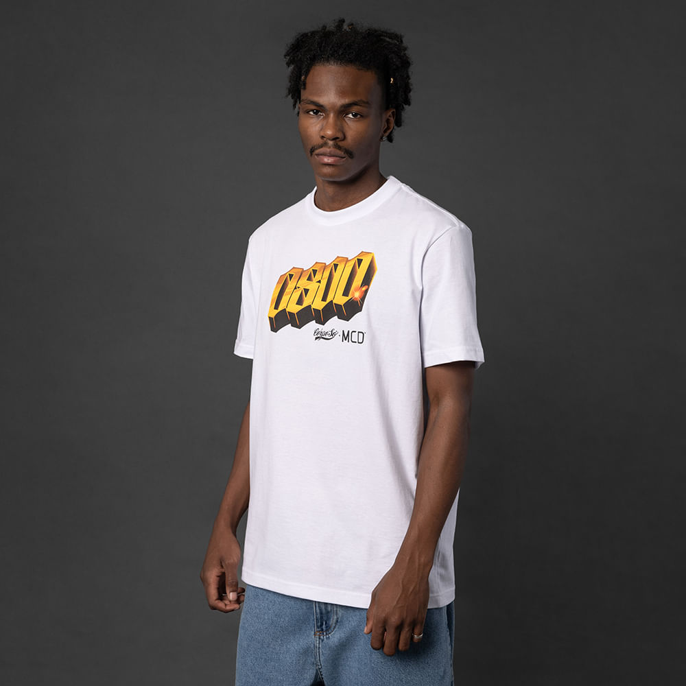 Camiseta Regular Corposó + MCD 0800