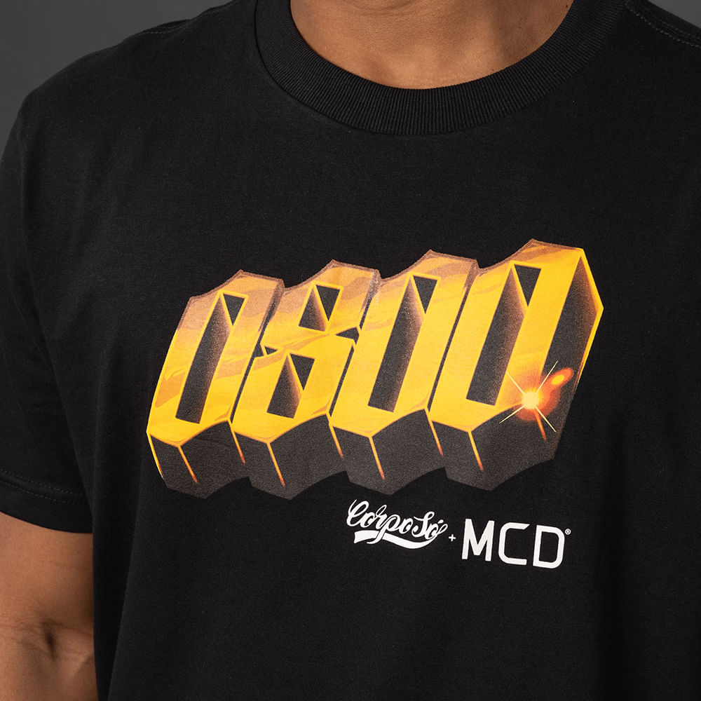Camiseta Regular Corposó + MCD 0800