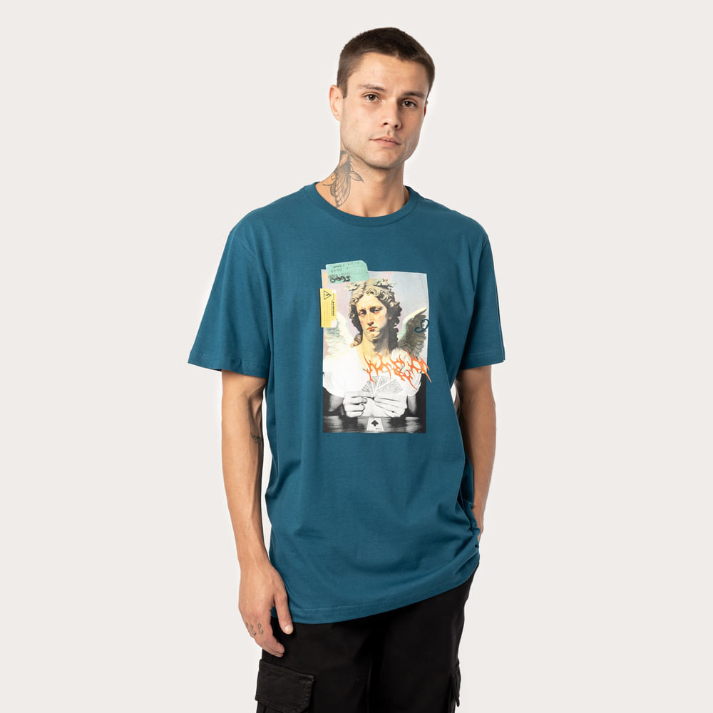 Camiseta Regular MCD Anjo Baralho