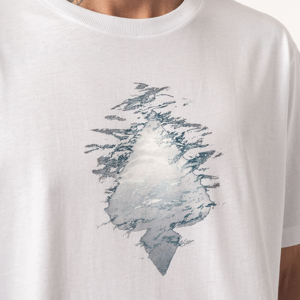 Camiseta Regular MCD Espada Ao Mar