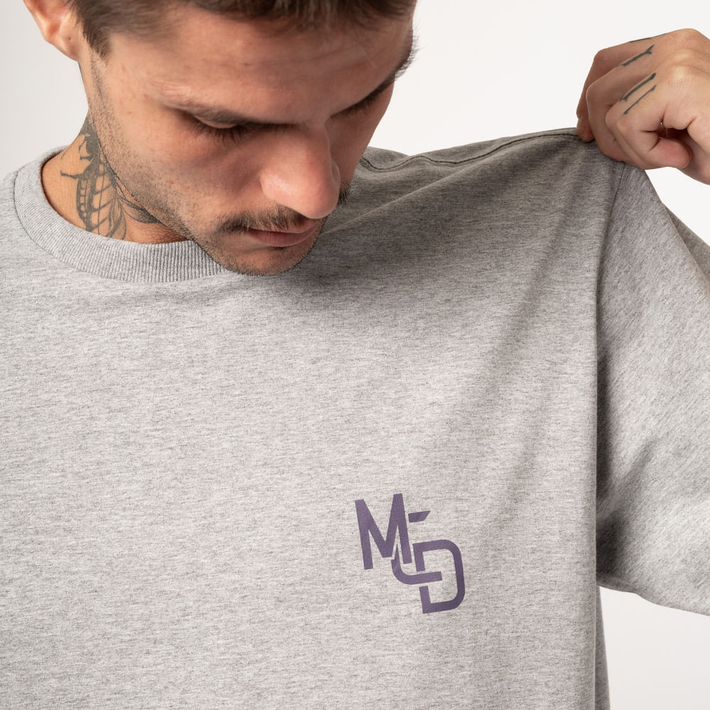 Camiseta Regular MCD Sobreposto Peito