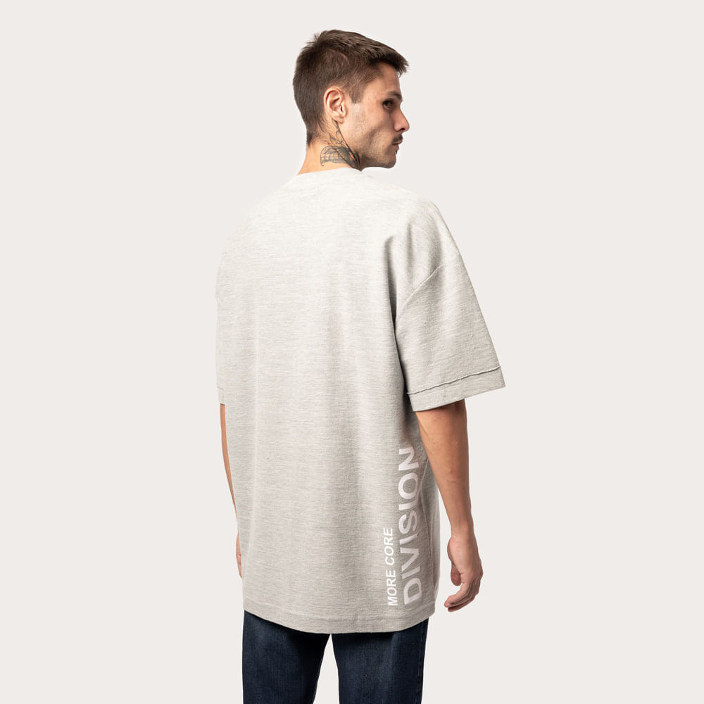 Camiseta Box Fit MCD Recorte Core
