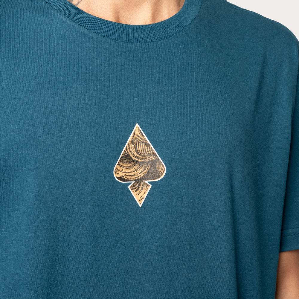 Camiseta Regular MCD Leviathan Pipa