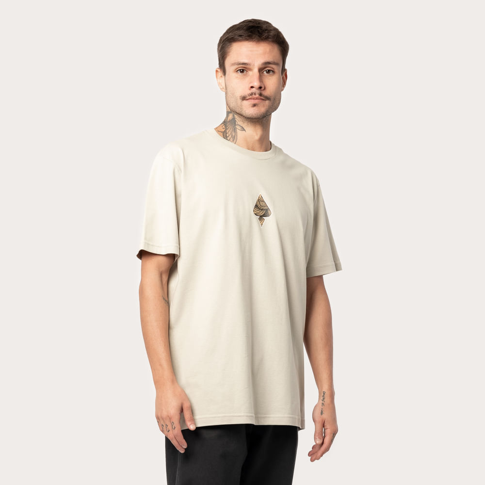 Camiseta Regular MCD Leviathan Pipa