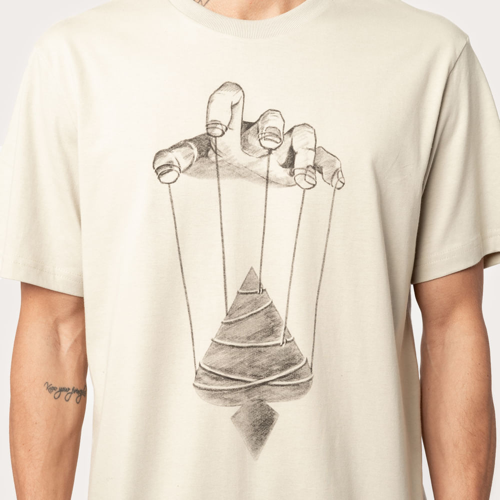 Camiseta Regular MCD Marionete