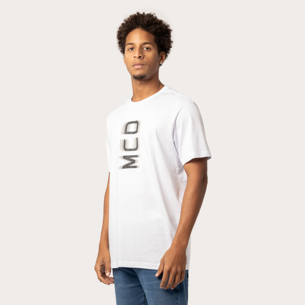 Camiseta Regular MCD Desfocada