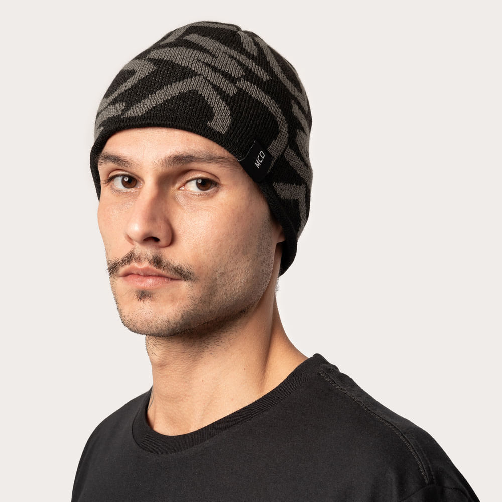 Gorro Dupla-Face MCD Logomania