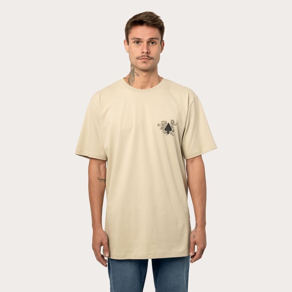 Camiseta Regular MCD + Luiza Oliva - Rosa Peito