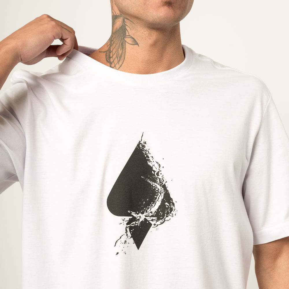 Camiseta Regular MCD Espada Líquida