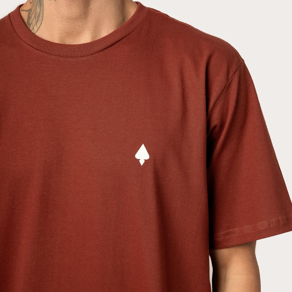 Camiseta Regular MCD Espada De Espinhos