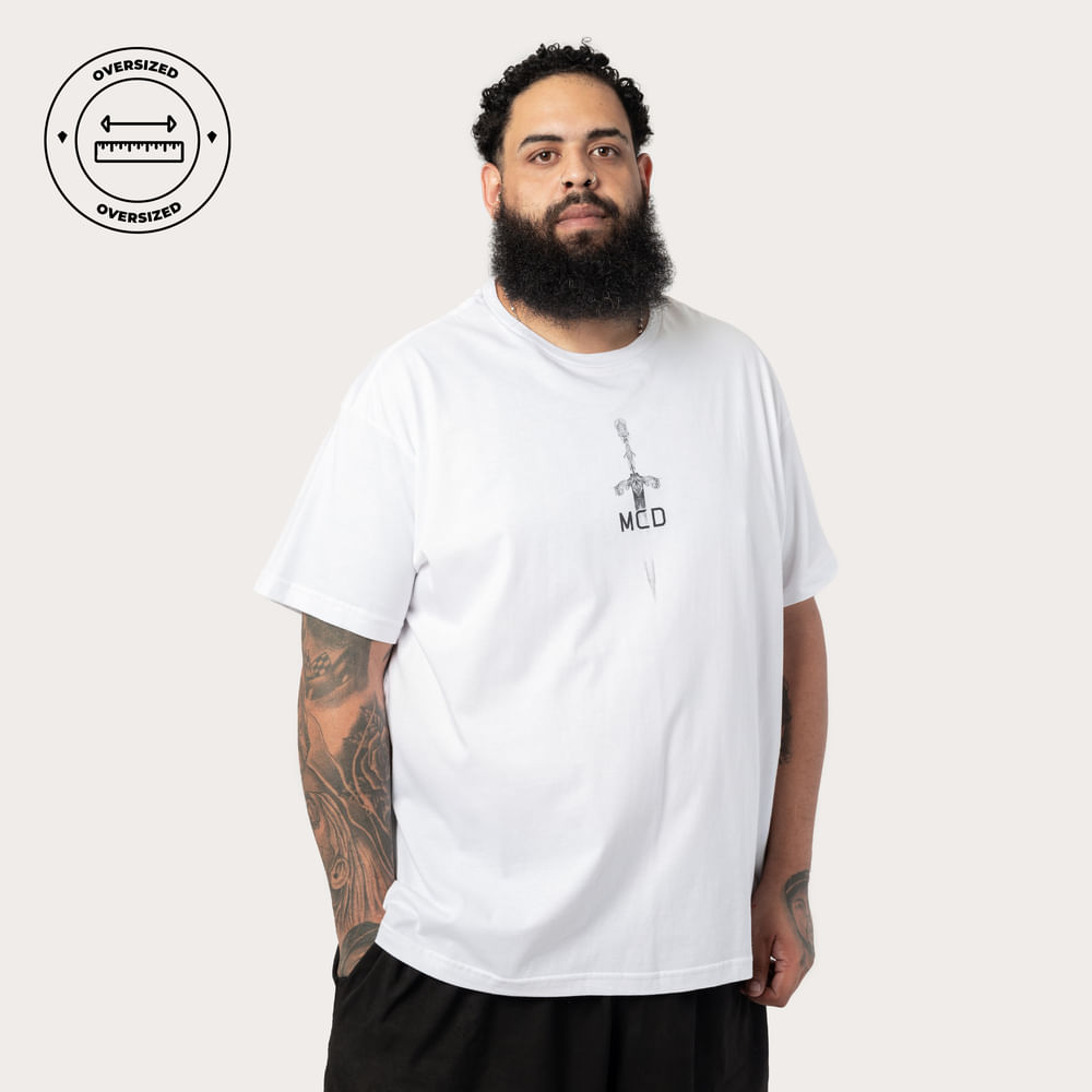 Camiseta Oversize MCD Lírios