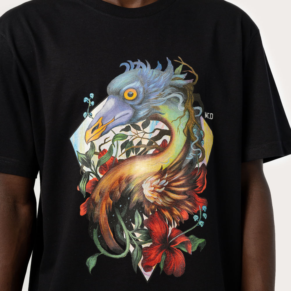 Camiseta Regular MCD Pipa Pássaro Bailon