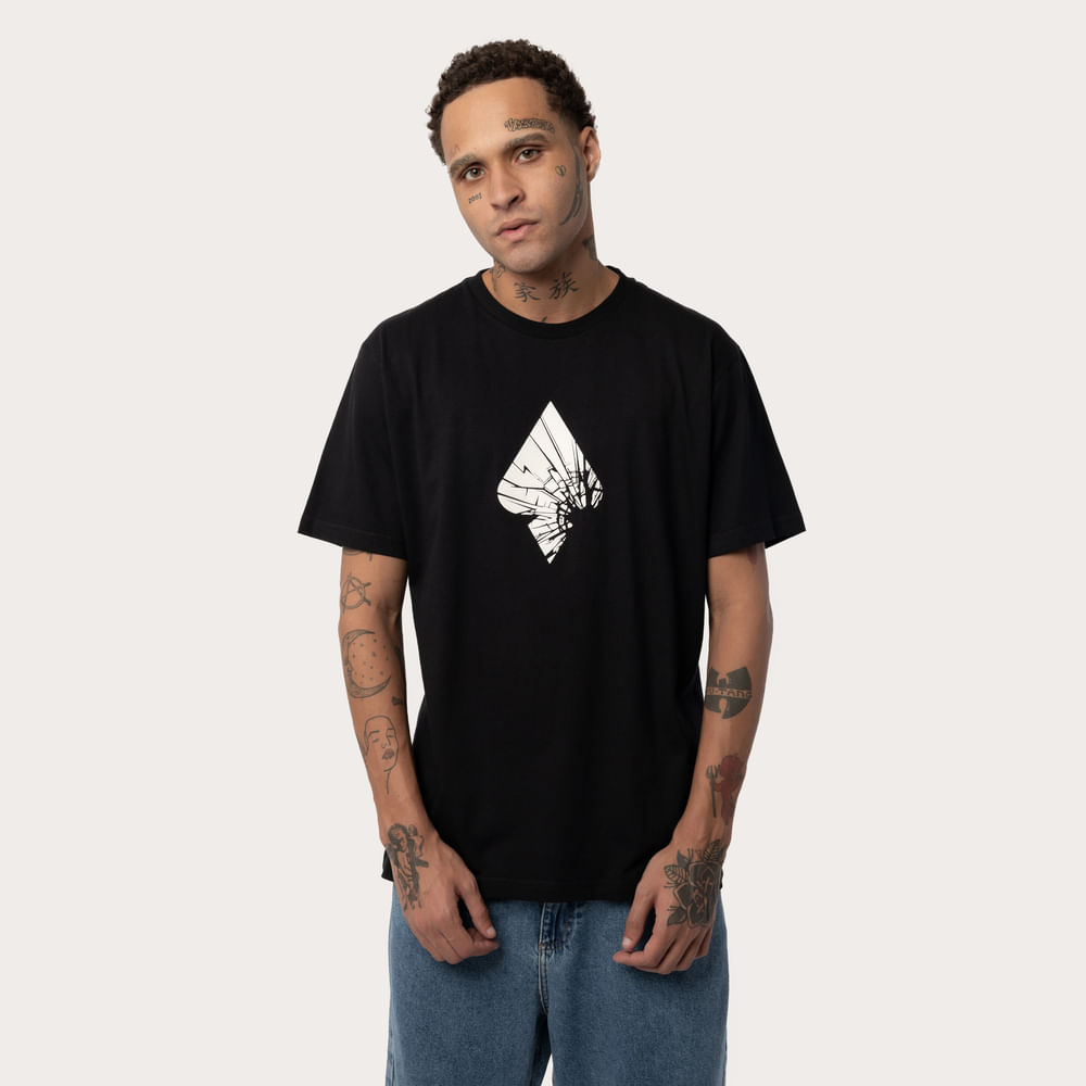 Camiseta Regular MCD Espada Quebrada