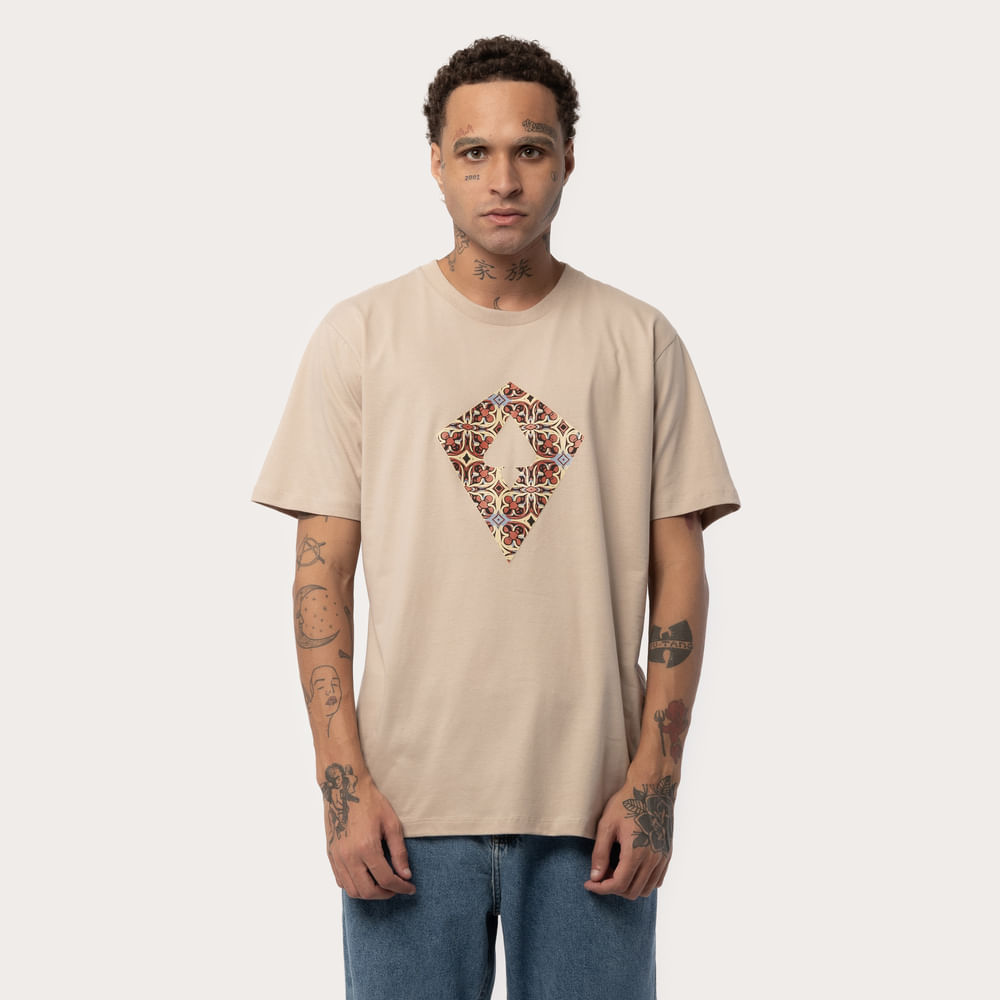 Camiseta Regular MCD Pipa Vitral Textura
