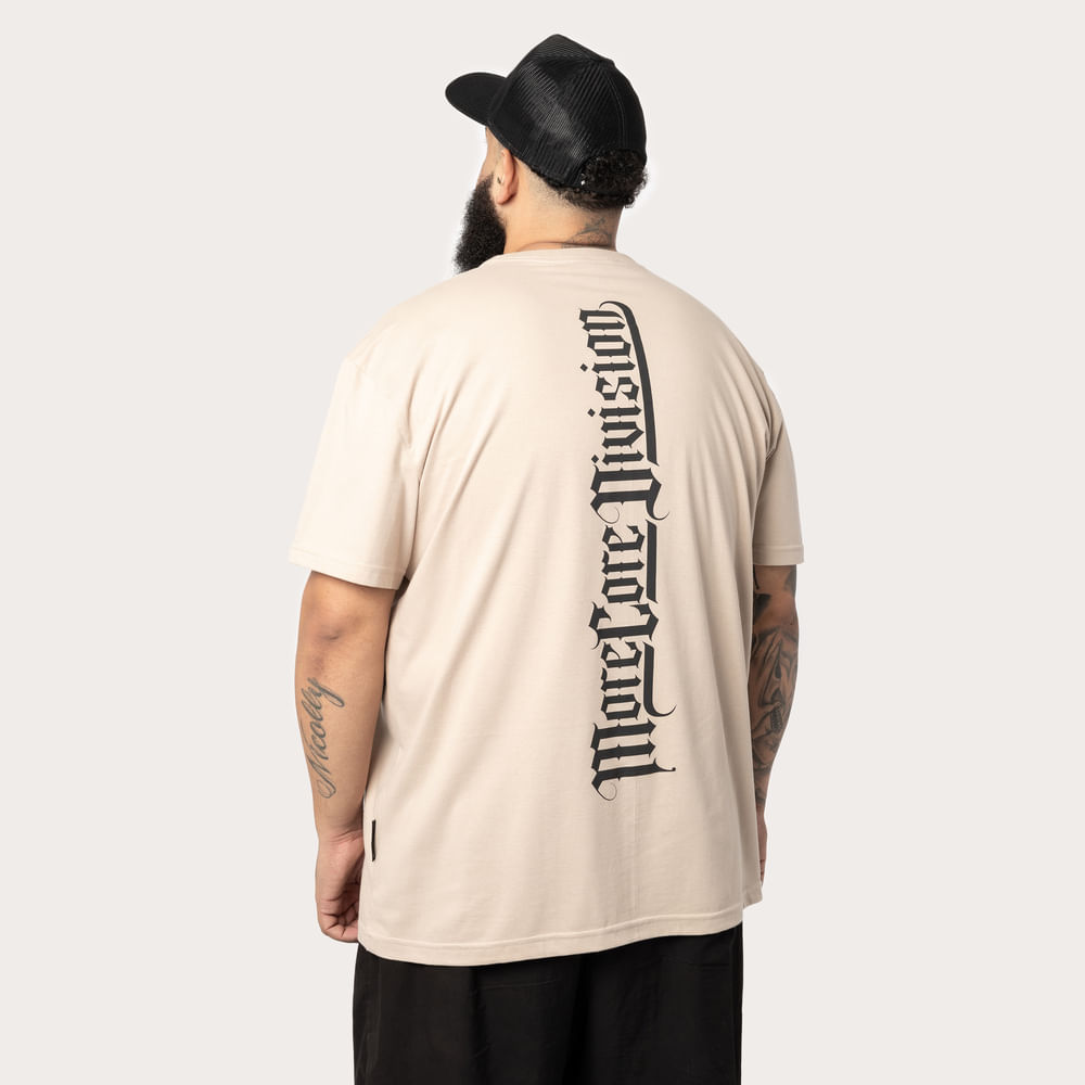 Camiseta Oversized MCD Caveira Caligrafitti