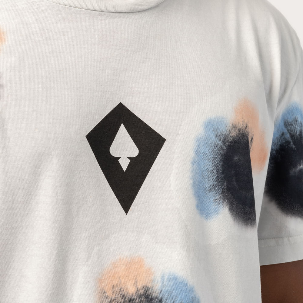 Camiseta Especial Lavada MCD Santa Logo