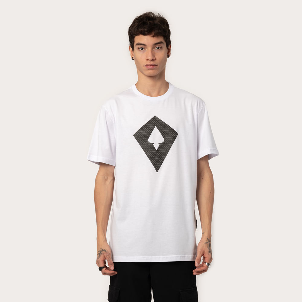 Camiseta Regular MCD Pipa Texturizada Relevo