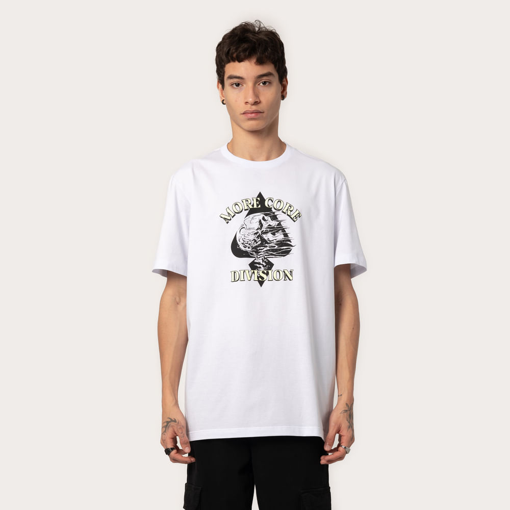 Camiseta Regular MCD Cranio Desintegrando