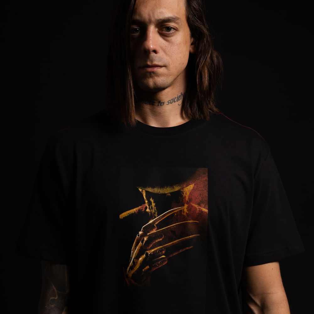 Camiseta Regular MCD Never Sleep Again