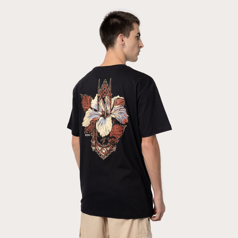 Camiseta Regular MCD Hibisco